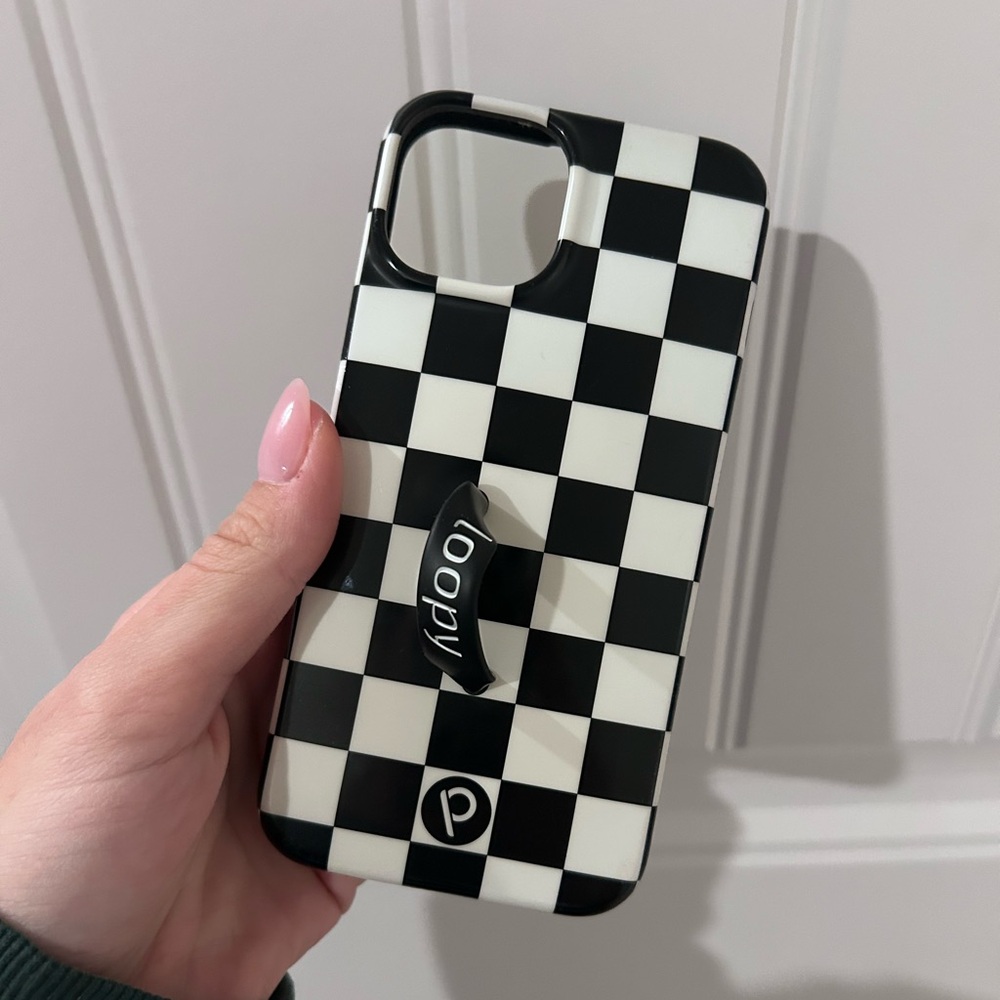 iPhone 14 Loopy Case